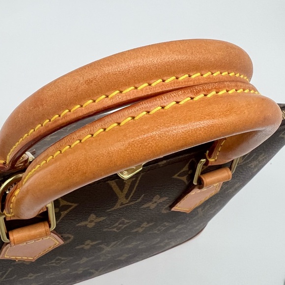 Louis Vuitton LV Alma PM Monogram Tote Handbag - Picture 13 of 15